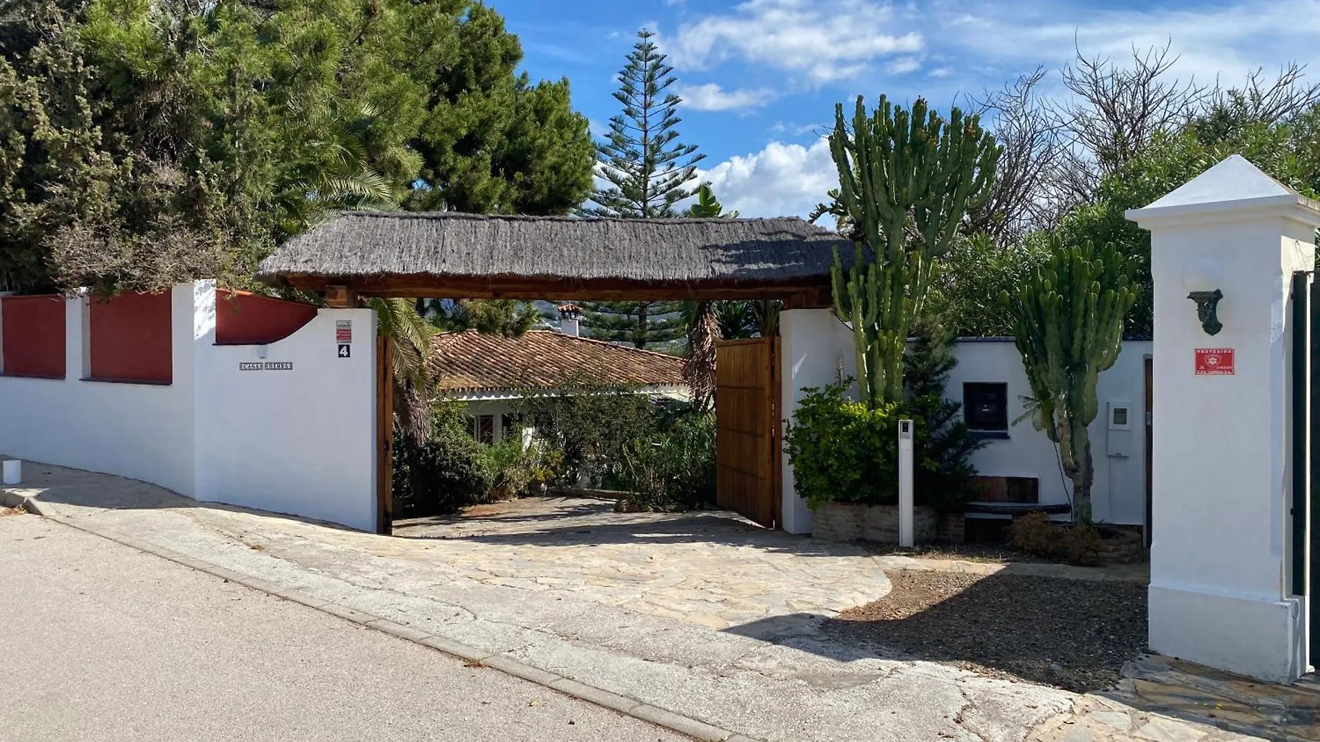 Casa Simba B&B (Adults Only) Estepona 0*,  Spagna